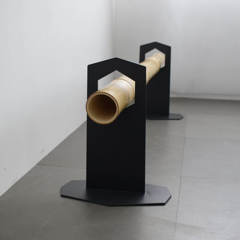 鉄と竹の間仕切り｜Kekkai（結界） “侘び竹シリーズ” – HITTITE pro.